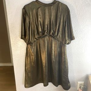 Emily and Fin Gold and Black Midi Dress XXL